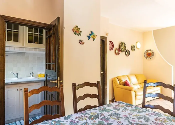 Casa Al Mare Dei 7 Emiri